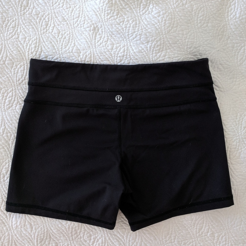 Lululemon compression shorts